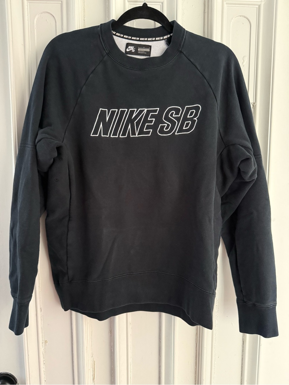 Nike SB Everett Reveal Crewneck Sweatshirt Black White size L